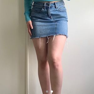 blue denim skirt!